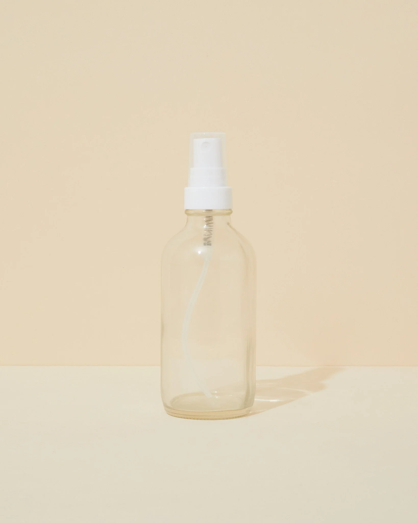 4oz / 118ml frosted glass fine mist spray bottle - Image 6