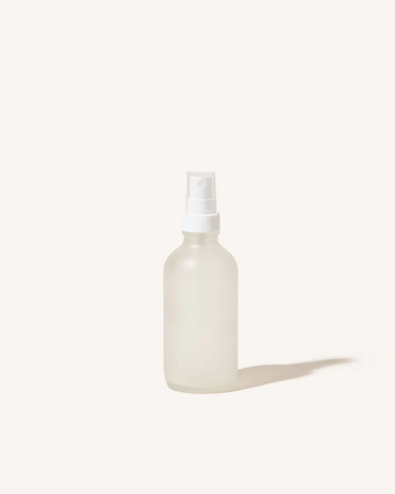 4oz / 118ml frosted glass fine mist spray bottle - Image 8