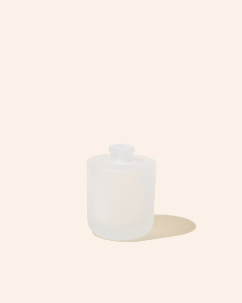 8oz aura® diffuser bottle - Image 3