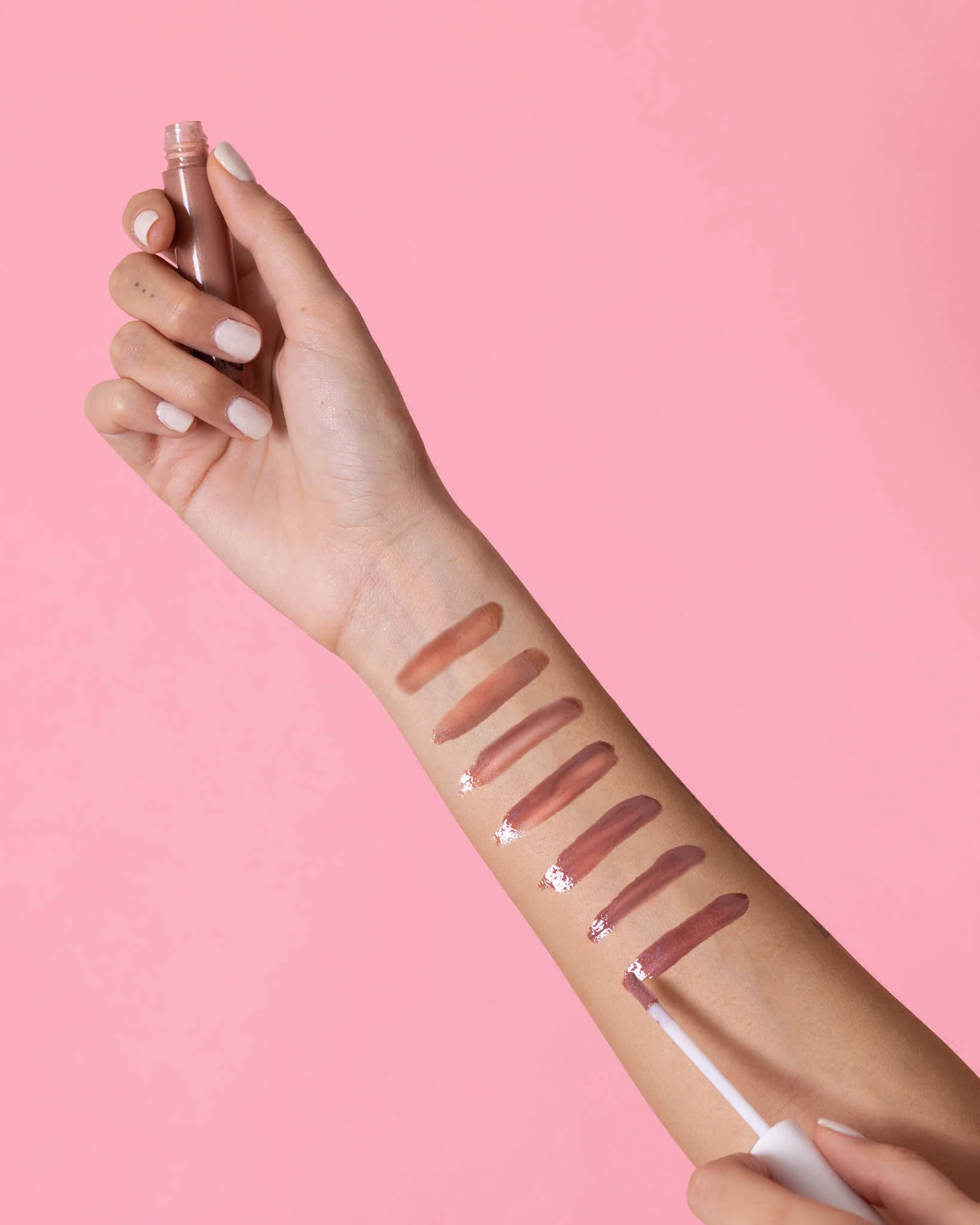 lip pigment - posh plum - Image 3